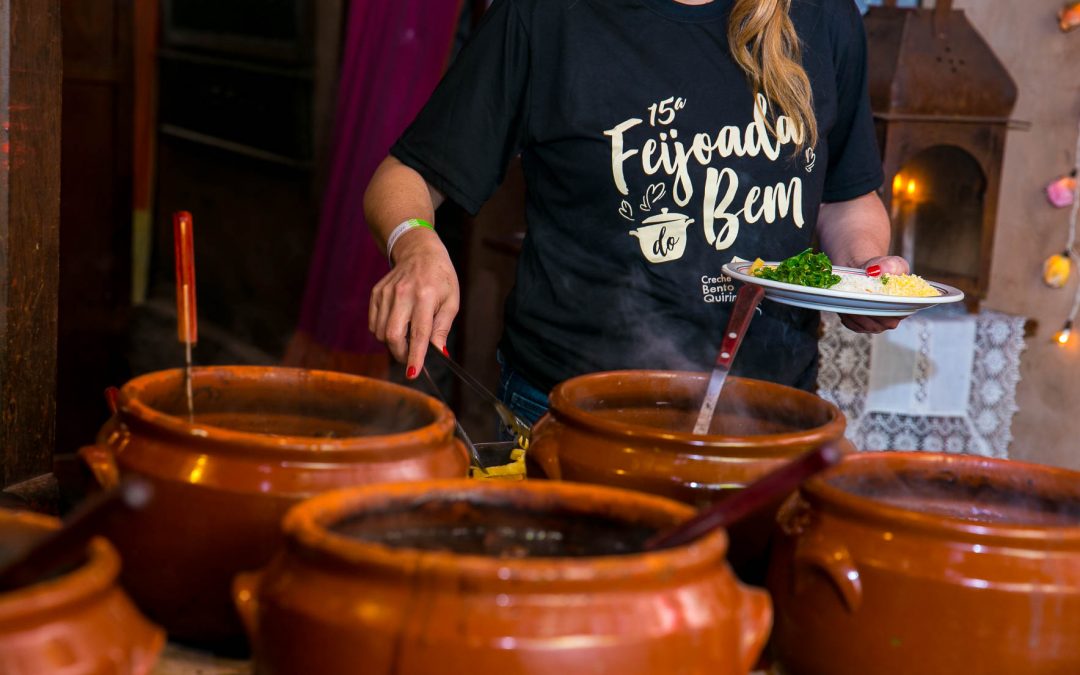 CRECHE BENTO QUIRINO realiza 15ª Feijoada do Bem