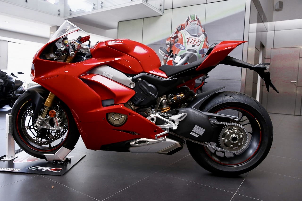 Ducati Panigale V4 SP chega ao Brasil por R$ 550 mil - Motor Show